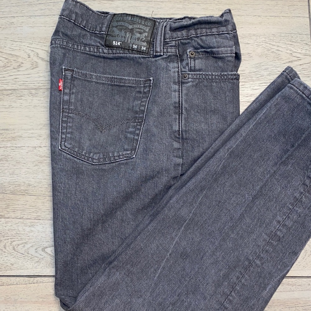 Levi Strauss and Company 514 size 34 x 34 gray